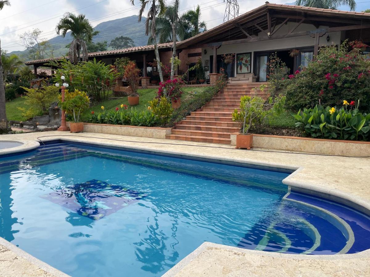 קופקבאנה Finca Hotel Villa Camila מראה חיצוני תמונה